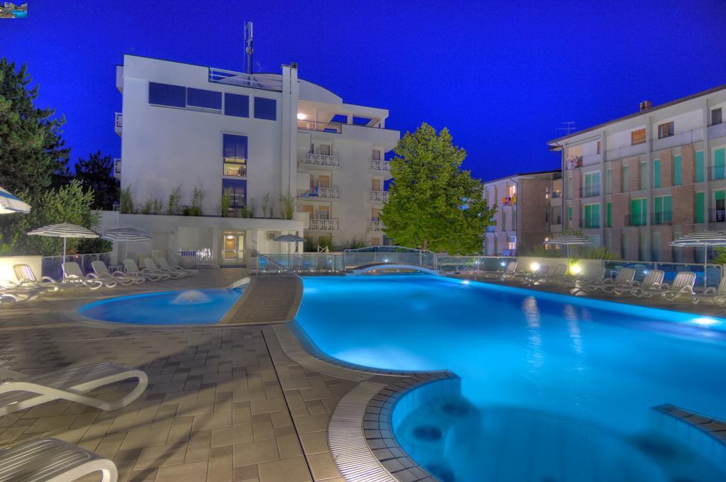 Hotel Firenze Bibione Exteriér fotografie
